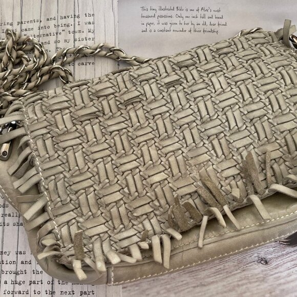 REPTILE'S HOUSE Grey Woven Leather CrossBody/Clutch with Fringe/Detachable Strap - Picture 2 of 8